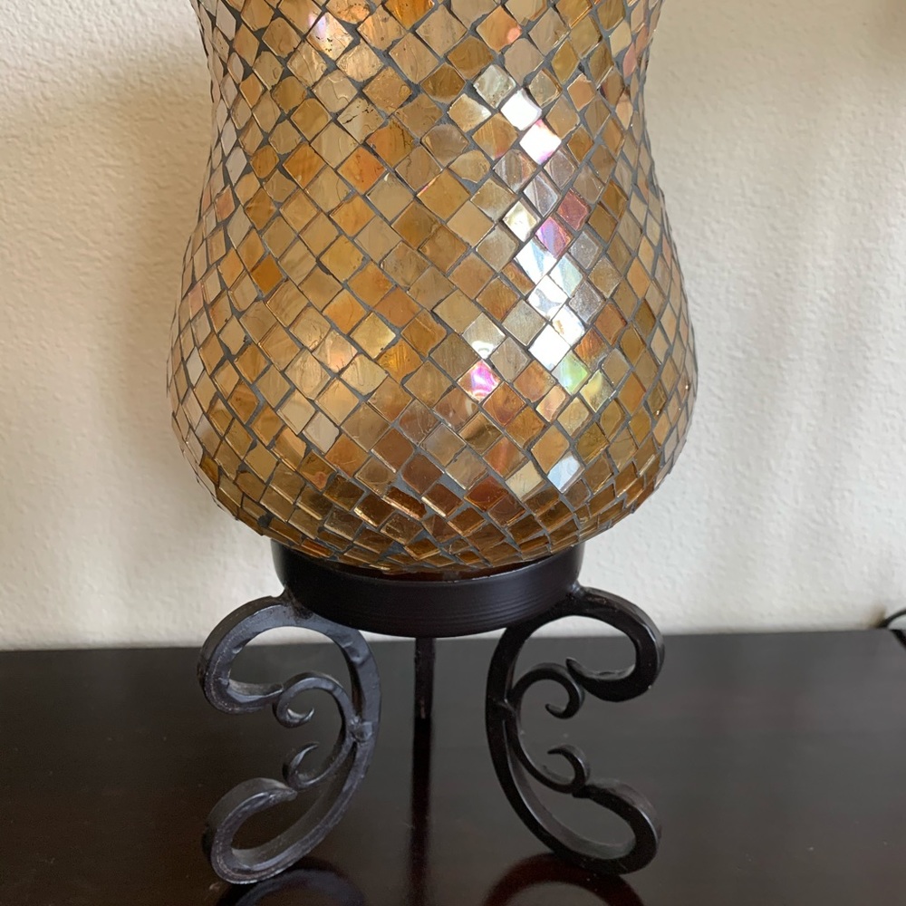Decorative fixture